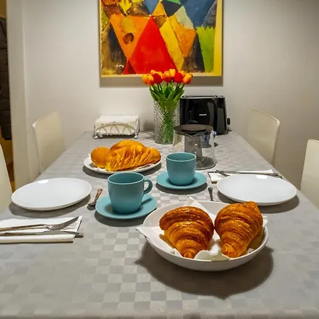 Palestro Appartement *